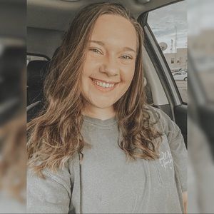 Meet your Posher, Candice